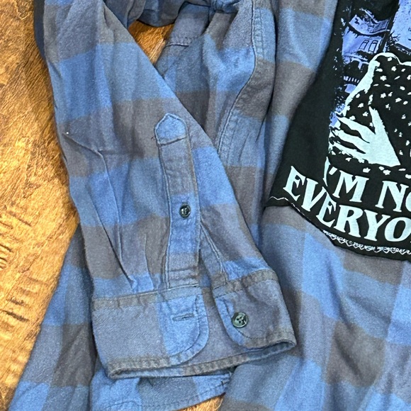 NWT UpCycled Graphic Flannel Wednesday themed graphic flannel size 2XL - Picture 6 of 8
